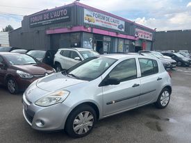 A vendre Renault Clio à Coignières 78310